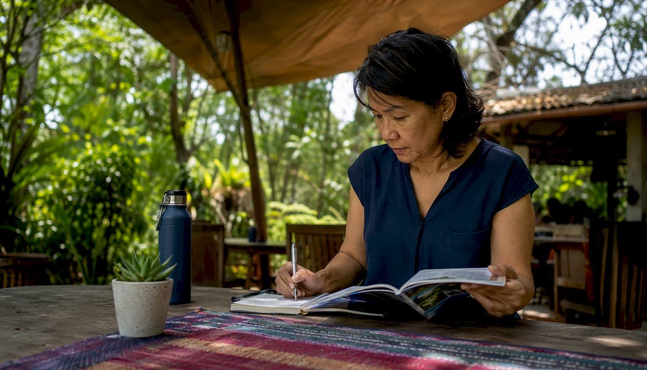 Best Silolona.com Alternatives for Southeast Asia Luxury Charters
