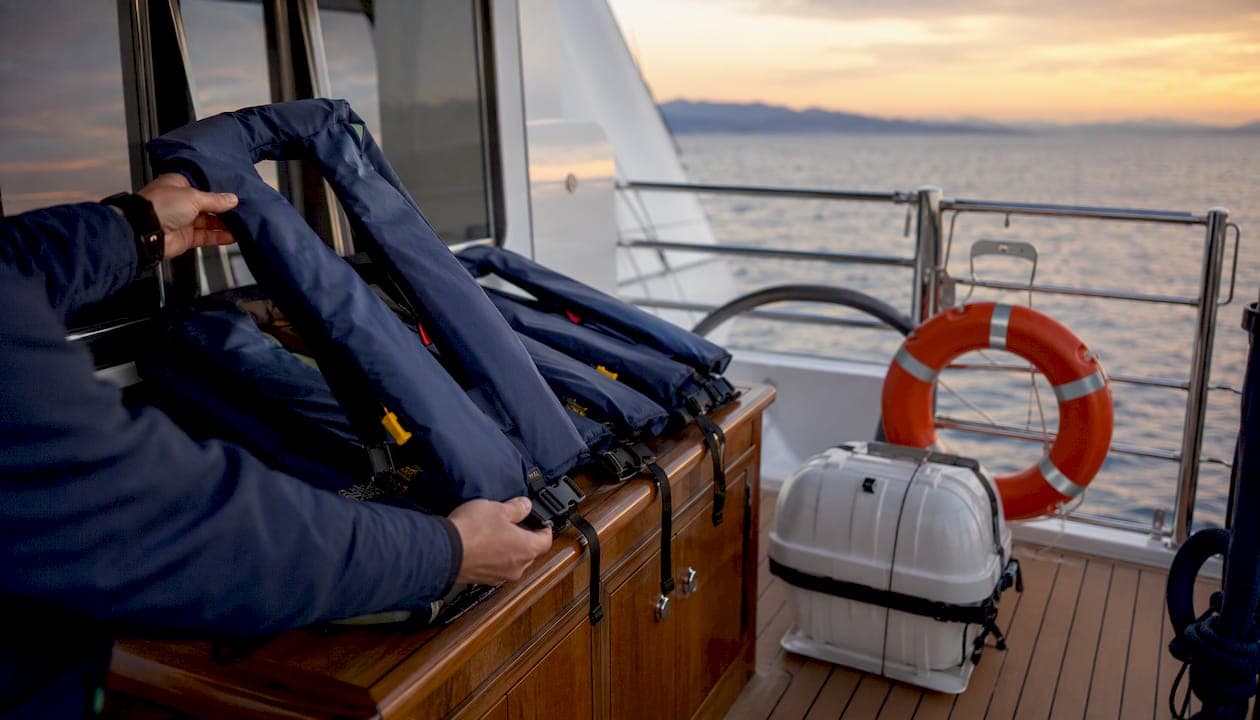 Your Complete Yacht Charter Safety Briefing Guide