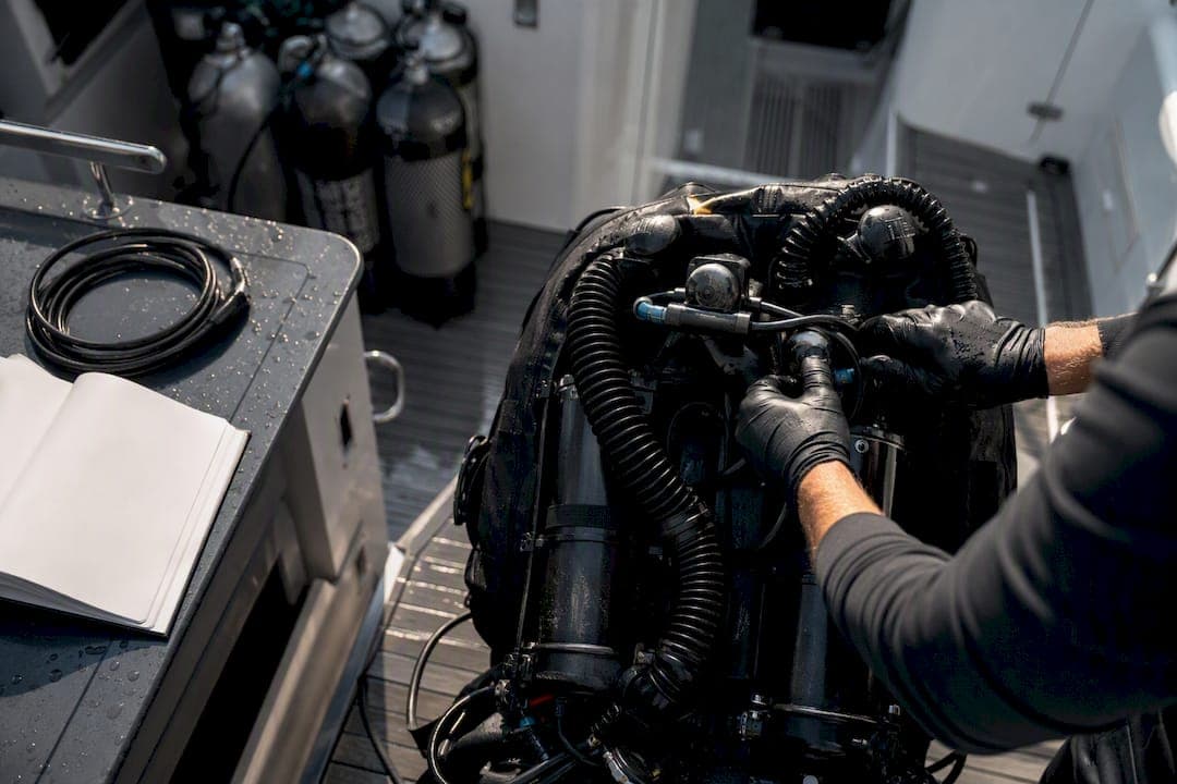 Rebreather-Friendly Yacht Charters: What CCR Divers Must Confirm